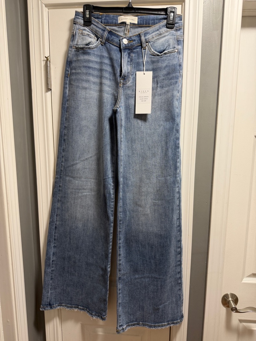 Risen jeans size 9/29 brand new with tags wide leg